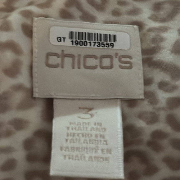 Chico’s Leopard pleat back 3/4 sleeves no-iron buttoned down women’s shirt Sz XL - Picture 8 of 11